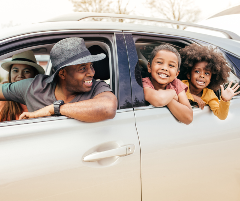 Plan fun in the car. 10 fun road trip activities for all ages